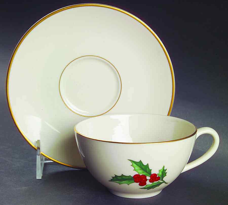 Pickard Holly Cup & Saucer 2116637