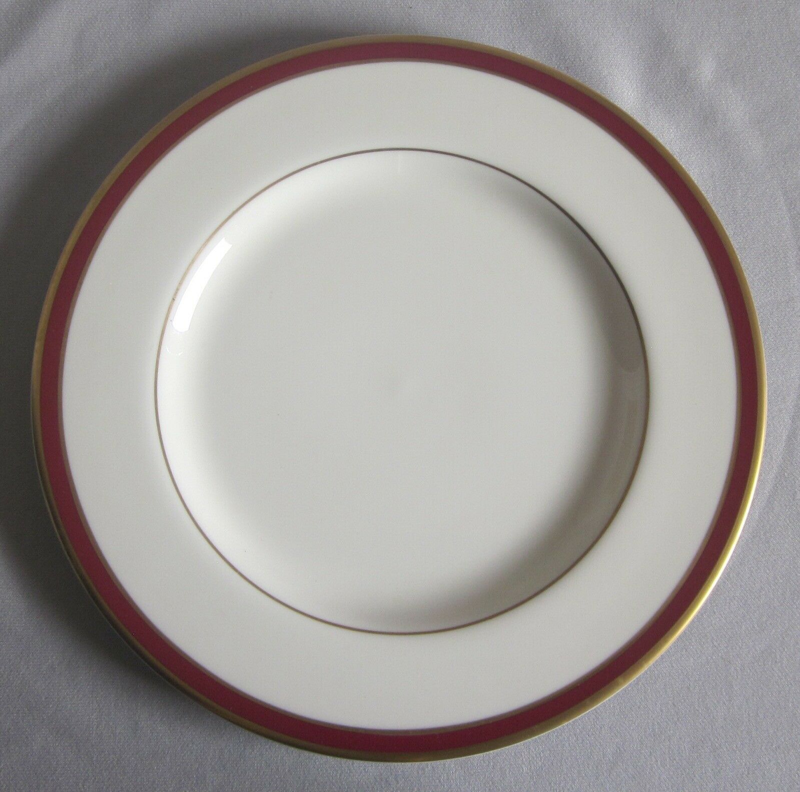Salad Plate Pickard China PIC40 Red Band Gold Rings & Verge New 8 1/4