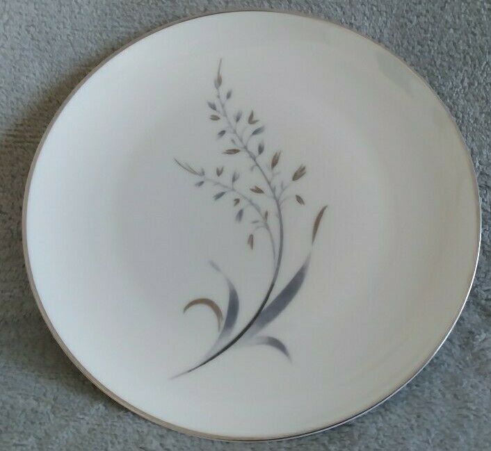 Pickard Fine China Avena 1114 Bread & Butter Plate with Silver Lining 6 1/8